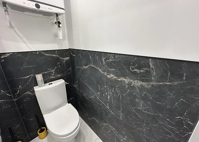 Naturiste Cap D'agde Heliopolis F 68 *